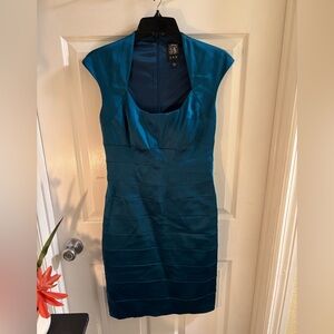 Jax Teal Cap Sleeve Elegant Sophisticated Mini Bandage Dress, Size 6